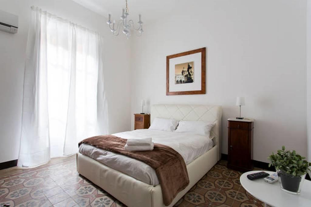 Aragona Rooms パレルモ エクステリア 写真